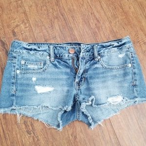 American eagle size 6 shorts